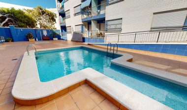 Resale - Apartment / flat - Torrevieja - Playa de los Locos