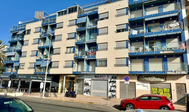 Resale - Apartment / flat - Torrevieja - Playa de los Locos