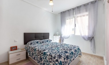 Resale - Apartment / flat - Torrevieja - Centro