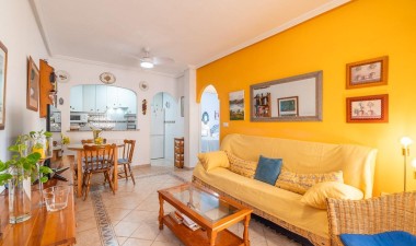 Resale - Apartment / flat - Orihuela Costa - La Zenia