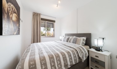 Resale - Apartment / flat - Torre de la Horadada - Costa Blanca