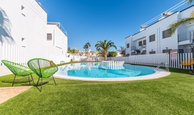 Resale - Apartment / flat - Torre de la Horadada - Costa Blanca