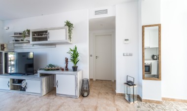 Resale - Apartment / flat - Torre de la Horadada - Costa Blanca