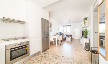 Resale - Apartment / flat - Torre de la Horadada - Costa Blanca