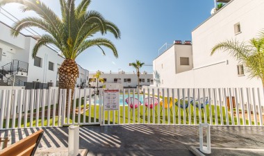 Resale - Apartment / flat - Torre de la Horadada - Costa Blanca