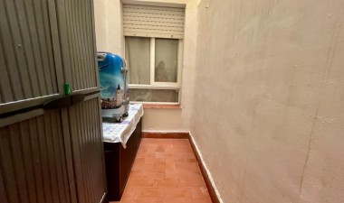 Resale - Apartment / flat - Torrevieja - Playa de los Locos