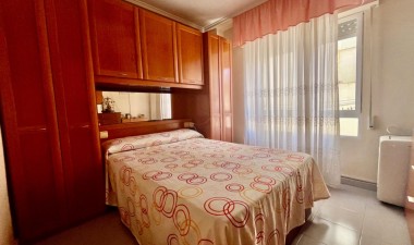 Resale - Apartment / flat - Torrevieja - Playa de los Locos