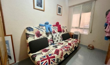 Resale - Apartment / flat - Torrevieja - Playa de los Locos