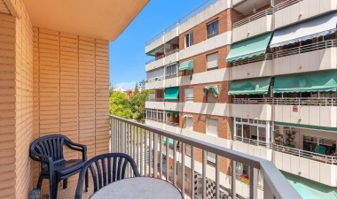 Resale - Apartment / flat - Torrevieja - Acequion