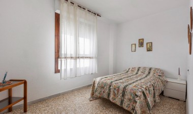 Resale - Apartment / flat - Torrevieja - Acequion