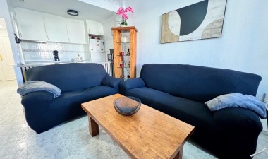 Resale - Apartment / flat - Torrevieja - Torrejón