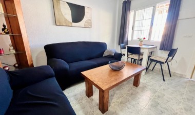 Resale - Apartment / flat - Torrevieja - Torrejón