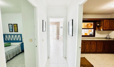 Resale - Apartment / flat - Torrevieja - Playa de los Locos