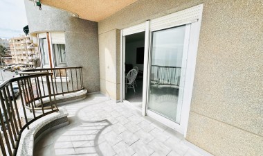 Resale - Apartment / flat - Torrevieja - Playa de los Locos