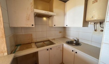 Resale - Apartment / flat - Torrevieja - Costa Blanca