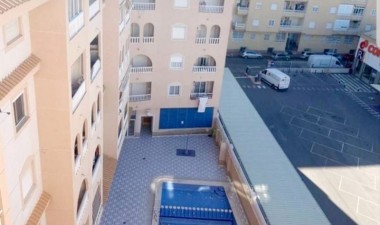 Resale - Apartment / flat - Torrevieja - Costa Blanca