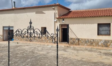 Resale - Country House - Hondón de las Nieves - Inland