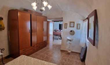 Resale - Country House - Hondón de las Nieves - Inland