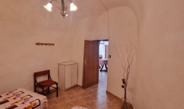 Resale - Country House - Hondón de las Nieves - Inland