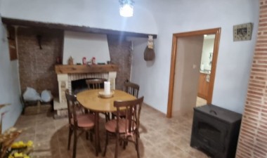 Resale - Country House - Hondón de las Nieves - Inland