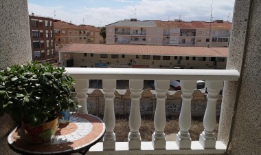 Resale - Apartment / flat - Torrevieja - Estacion De Autobuses