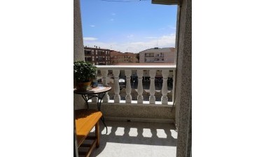 Resale - Apartment / flat - Torrevieja - Estacion De Autobuses