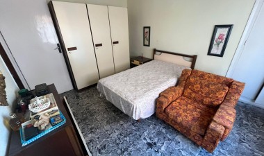 Resale - Apartment / flat - Alicante - Centro