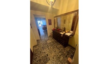 Resale - Apartment / flat - Alicante - Centro