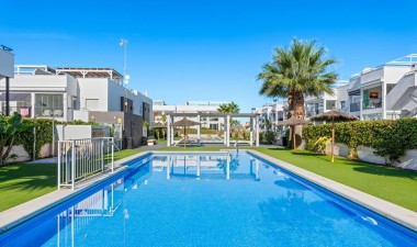 Resale - Bungalow - Torrevieja - Aguas Nueva