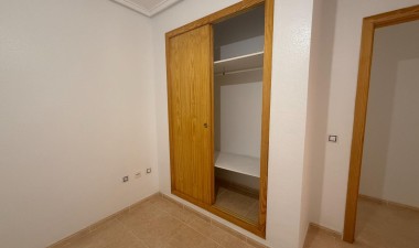 Resale - Apartment / flat - Torrevieja - Centro