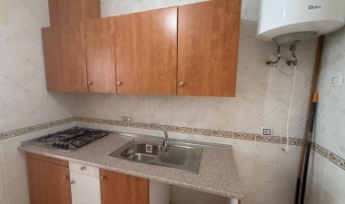 Resale - Apartment / flat - Torrevieja - Centro