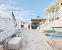 Återförsäljning - Villa - Orihuela Costa - Playa Flamenca